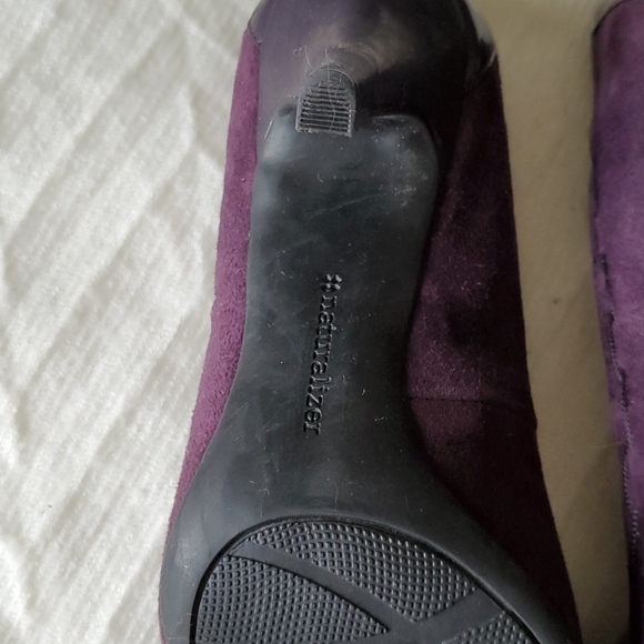 Naturalizer 'Latman' purple suede bow stich pump - Picture 7 of 8